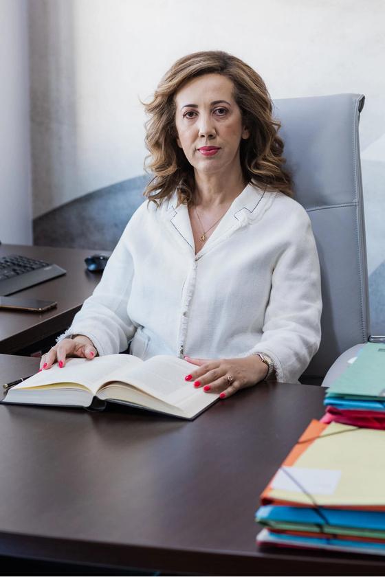 Chara Liandri Portrait Photo
