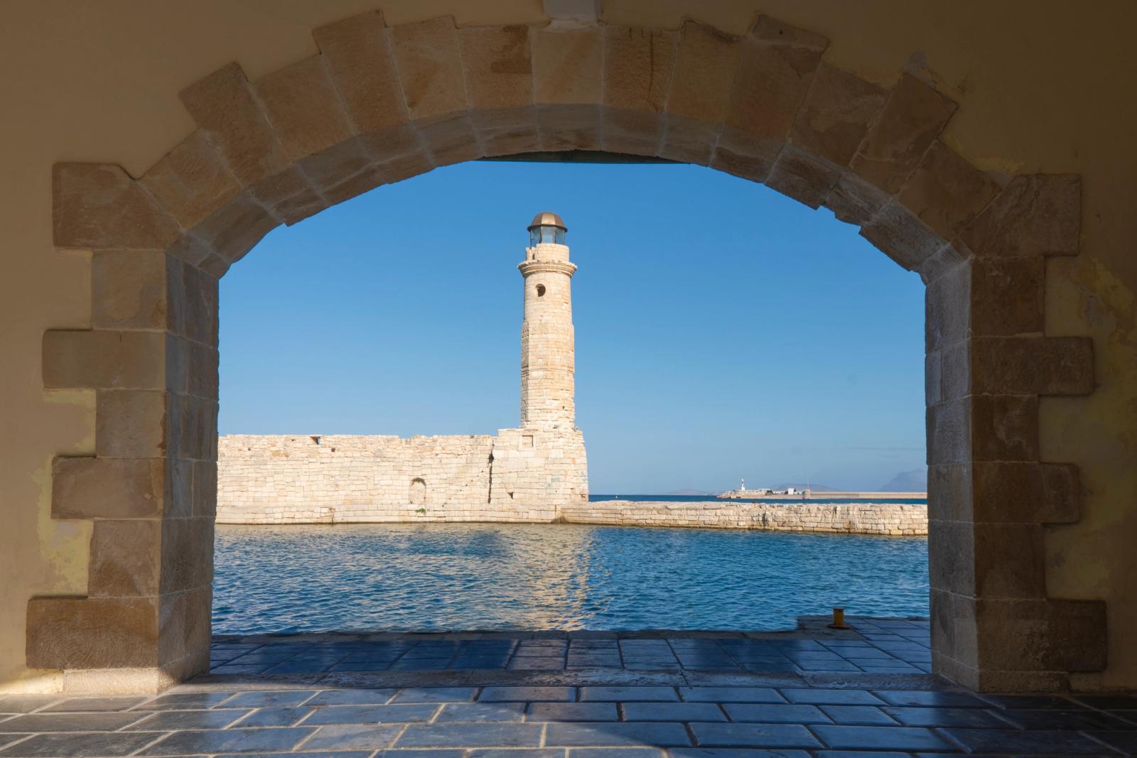 Acquiring Property in Crete: A Lawyer's Guide for International Buyers