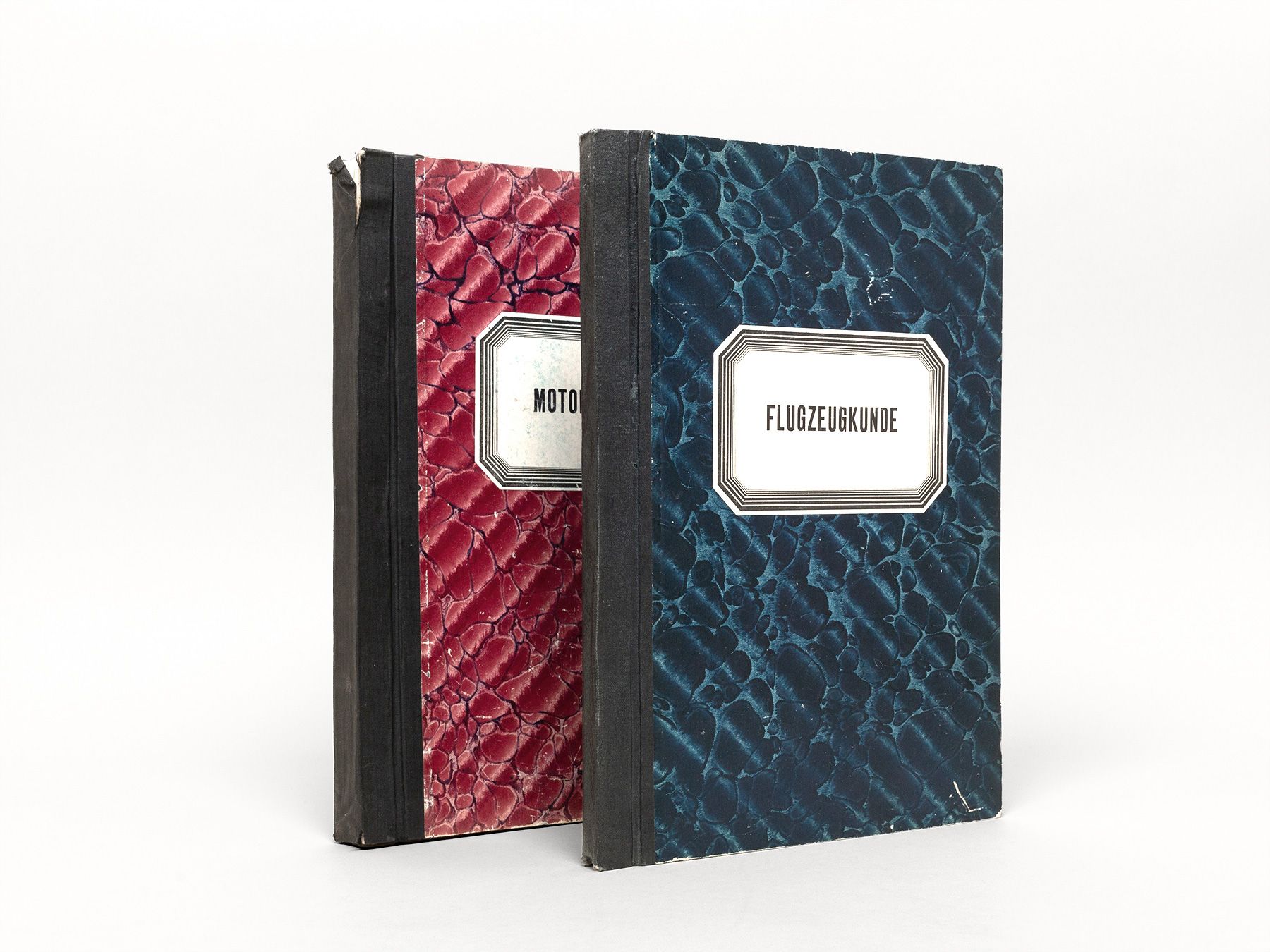Flugzeugkunde [and] Motorenkunde., Meyer, R.[udolf?]; Högger, C.[arl]