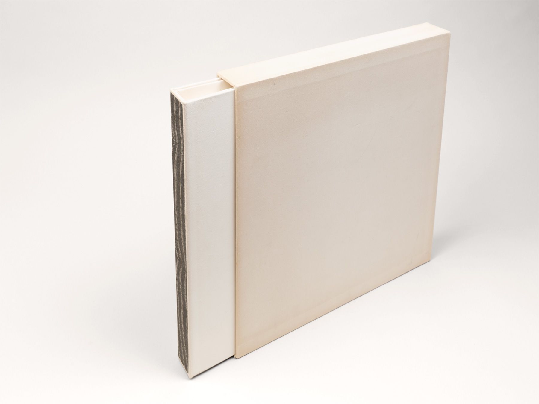 Au commencement Dieu créa les cieux et la terre., Frutiger, Adrian