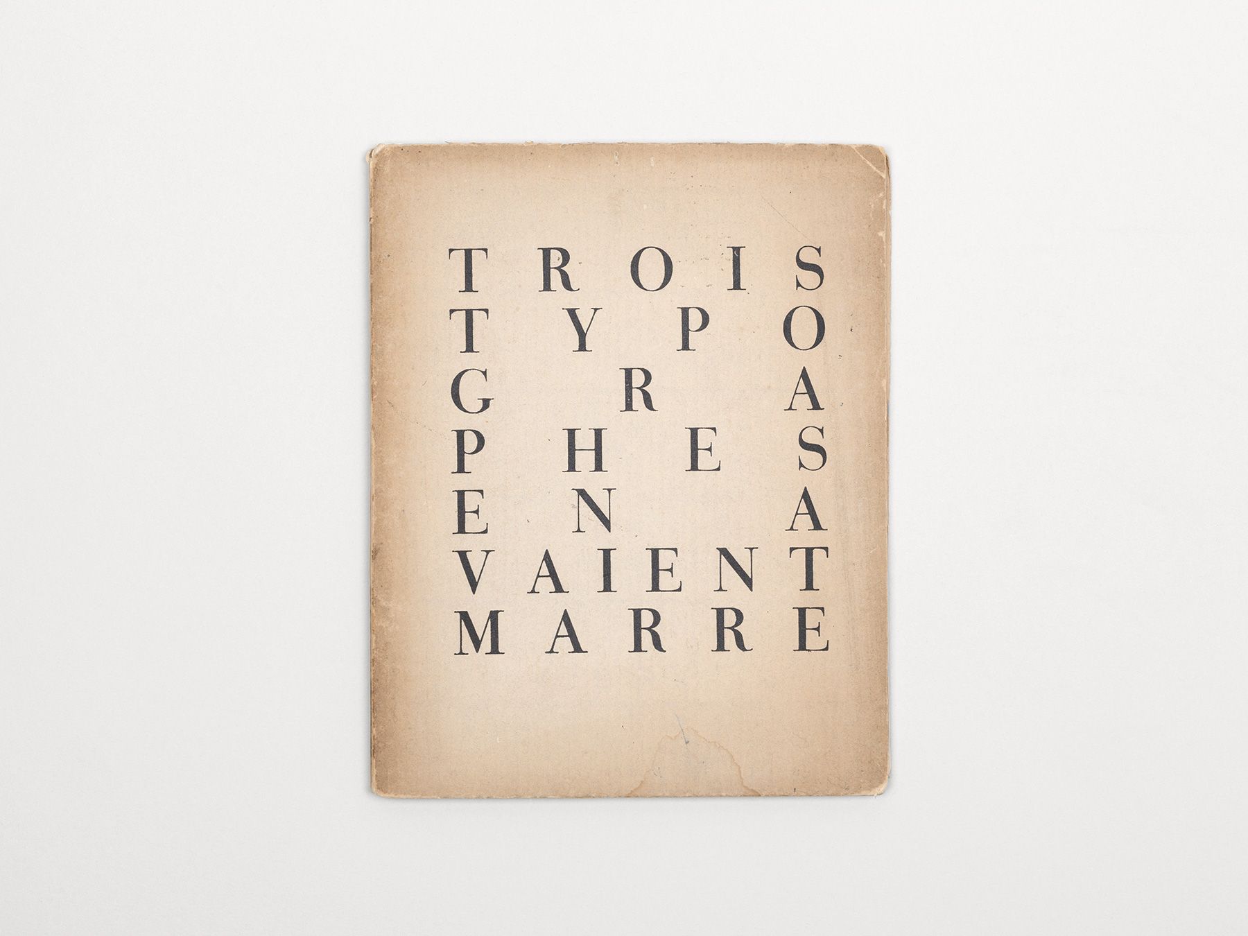 Trois typographes en avaient marre., Lévis-Mano, Guy