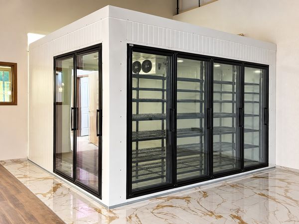 Walk-In Flower Cooler 14x20x8