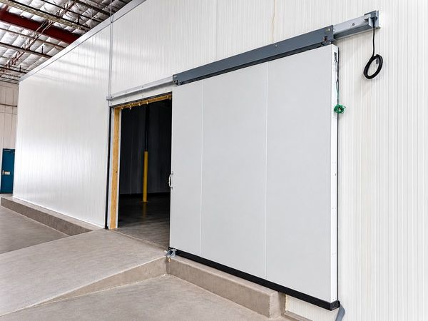 36' X 16' X 12' Walk-in Freezer Warehouse