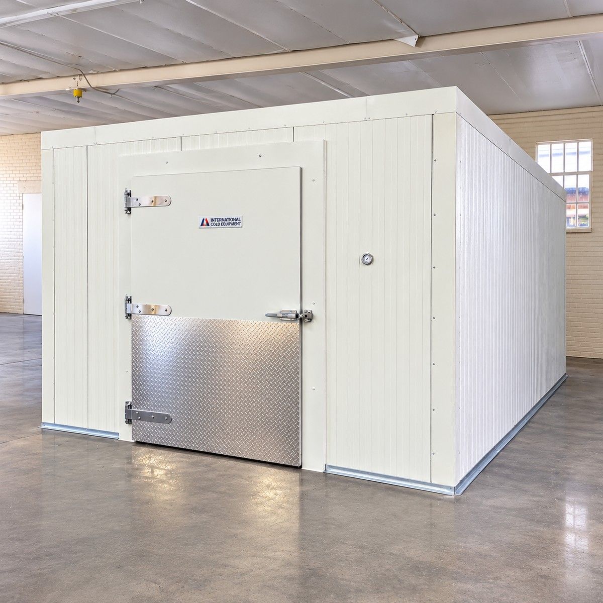 Walk-In Freezer 20x20x8
