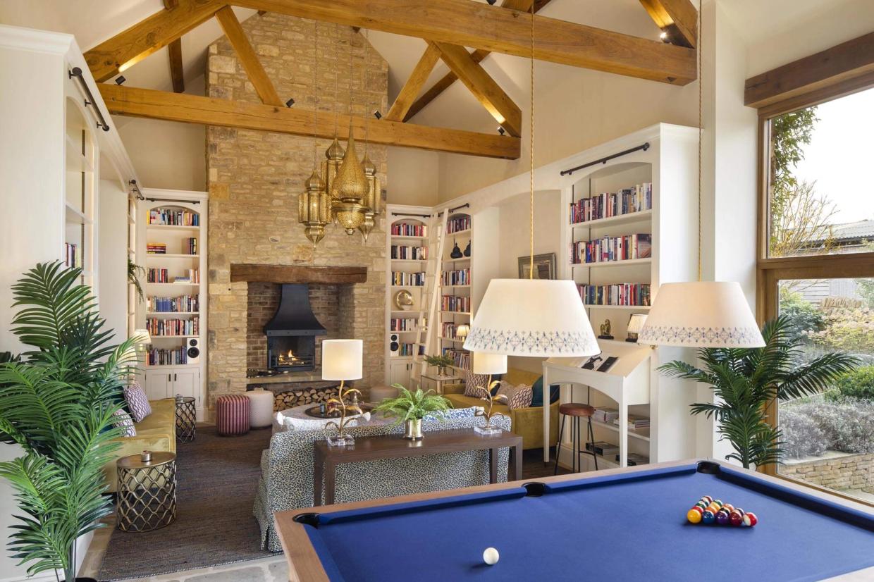 Antonia Stewart Country House Gloucestershire