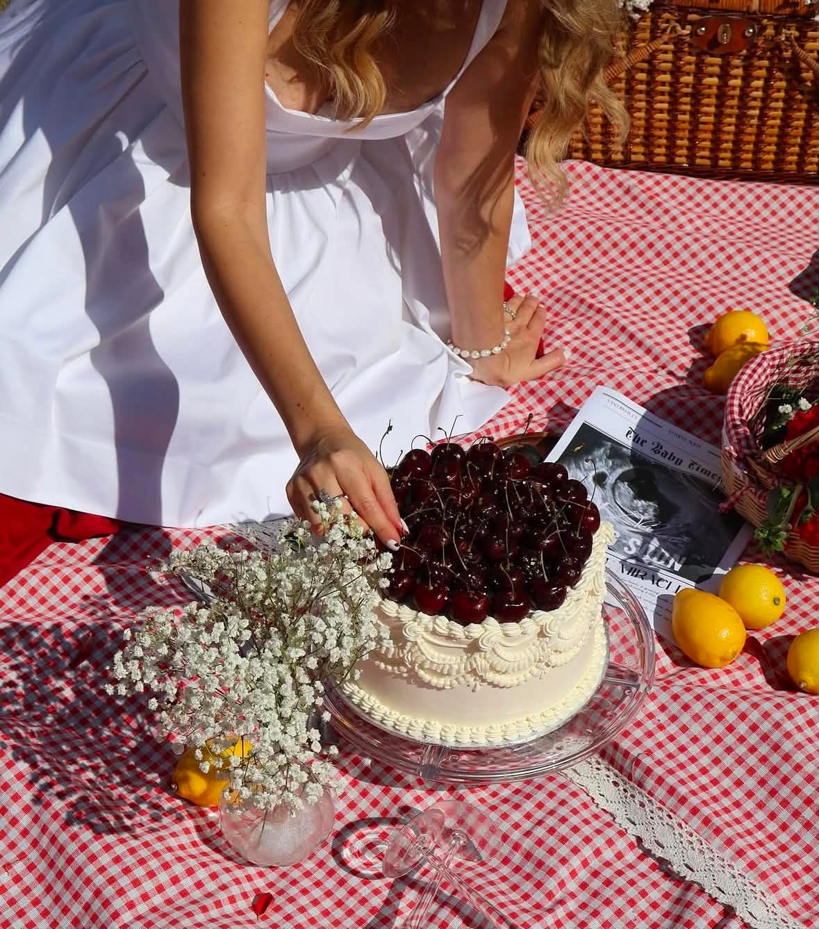 Luxury picnic setup by Thara
