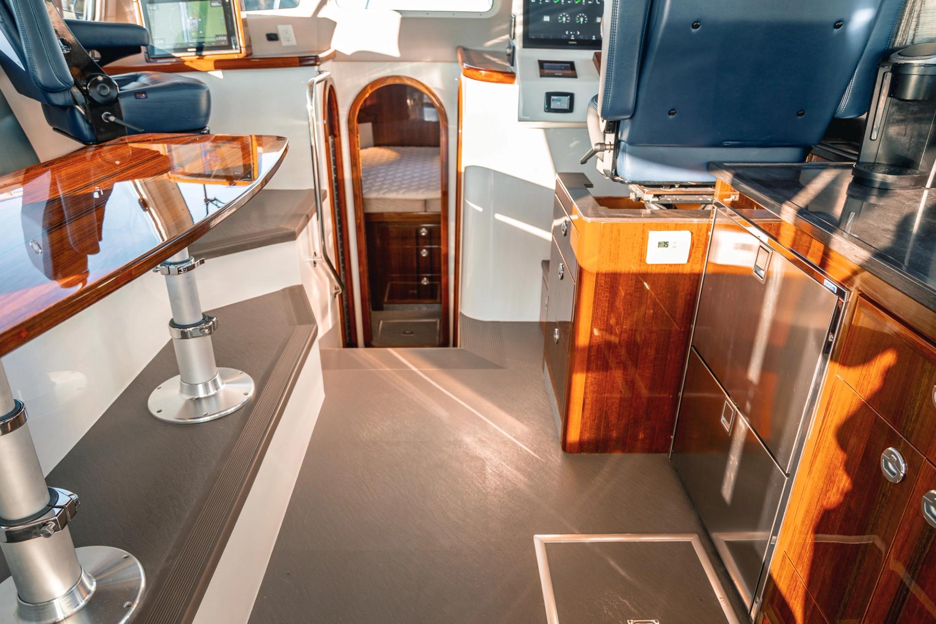 2019 Lindell 46 Interior photo 10
