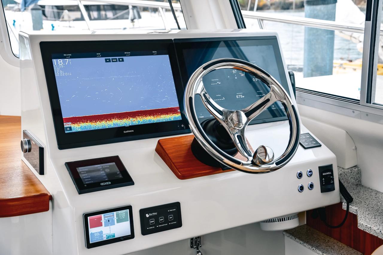 2024 Lindell 46 Fly Interior photo 6