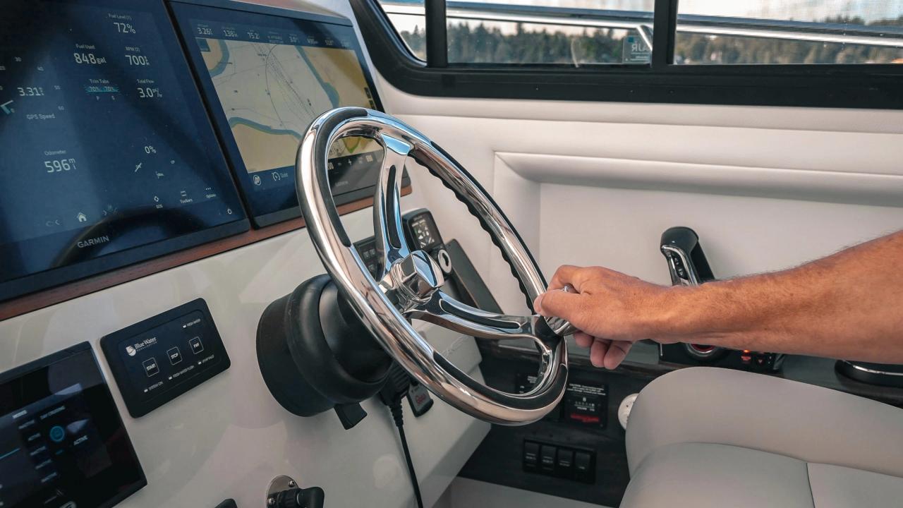 lindell 41 helm station and steering wheel close up