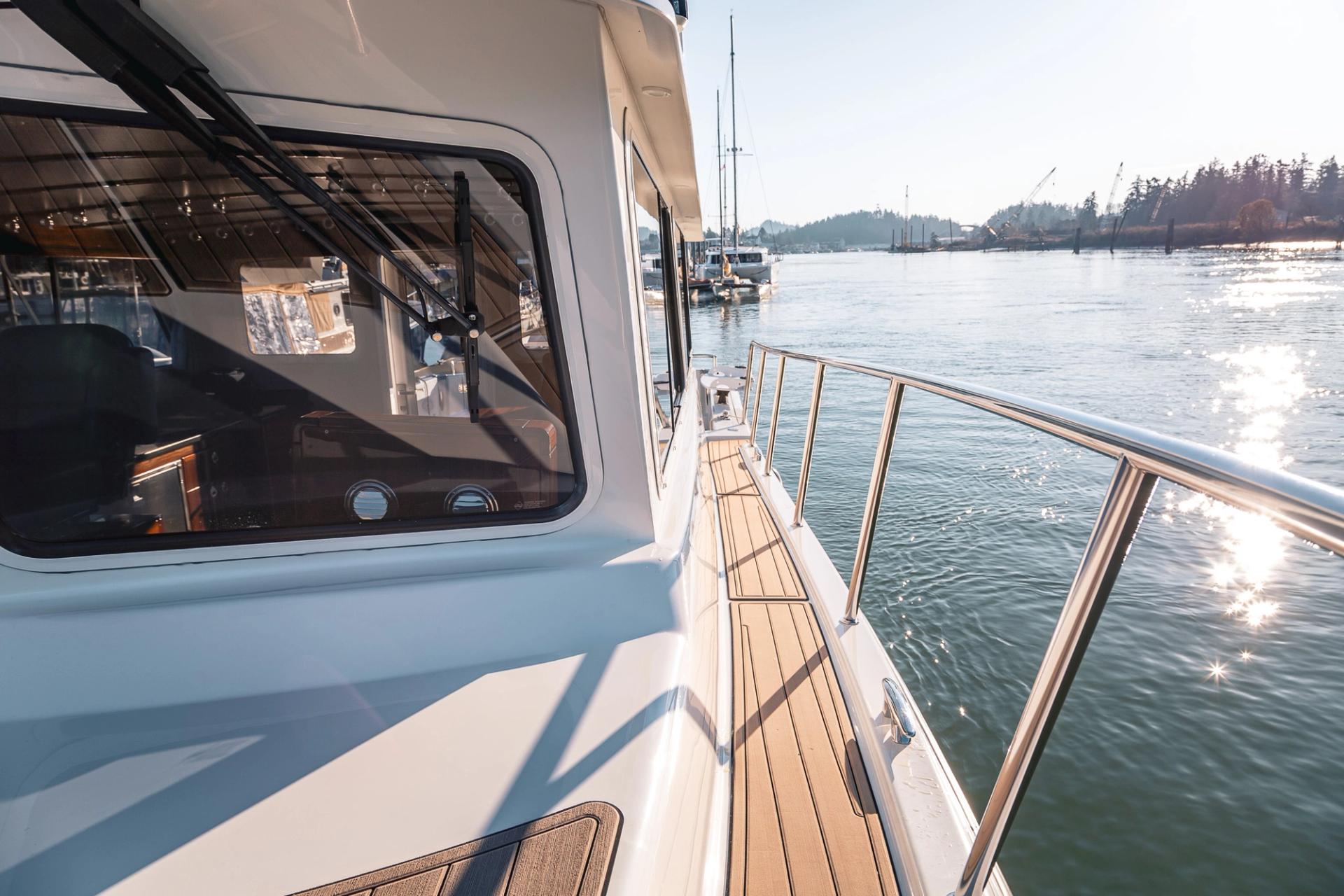2019 Lindell 46 Exterior photo 14