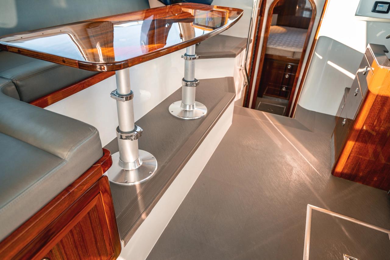 2019 Lindell 46 Interior photo 18