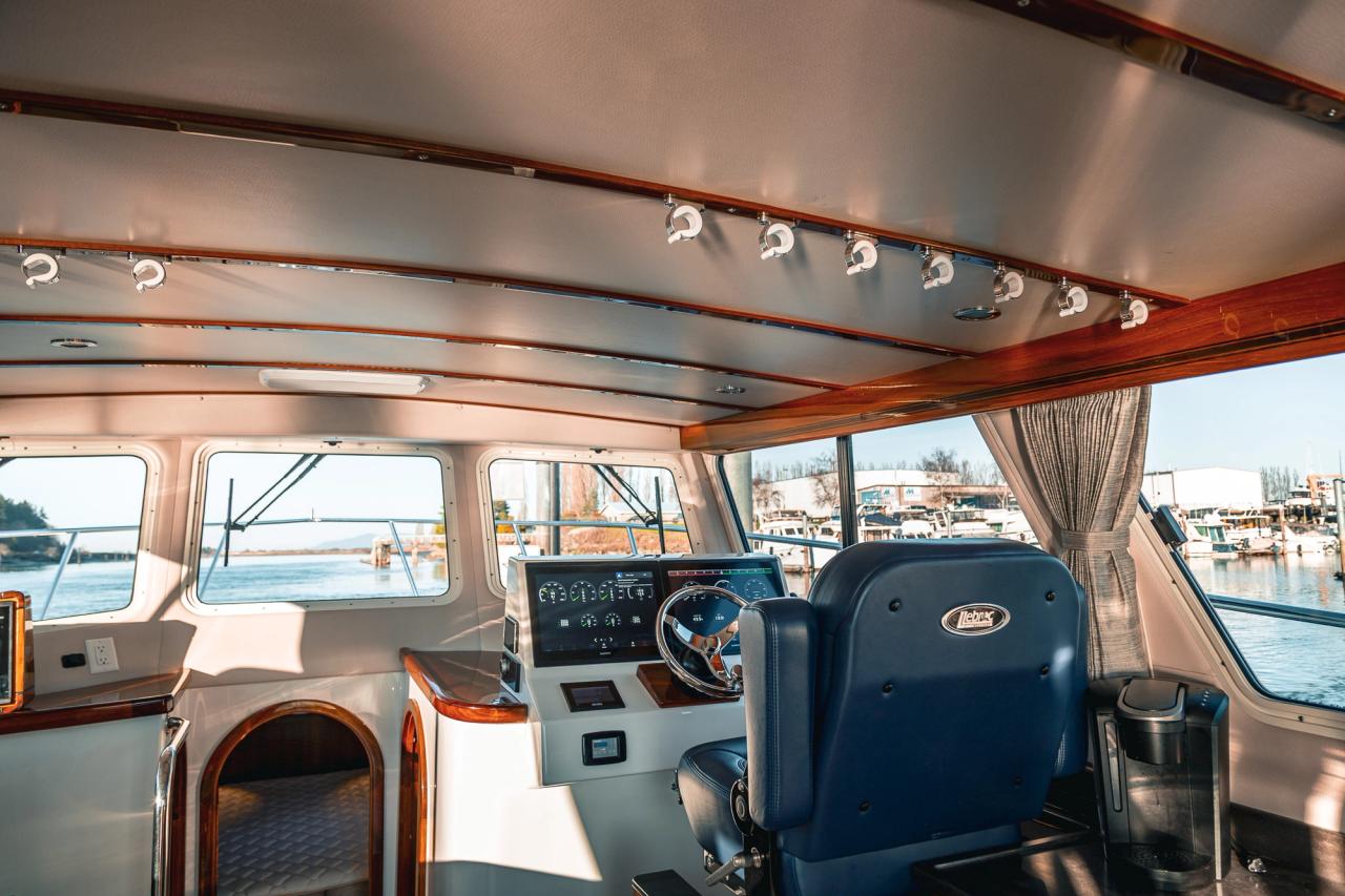 2019 Lindell 46 Interior photo 24
