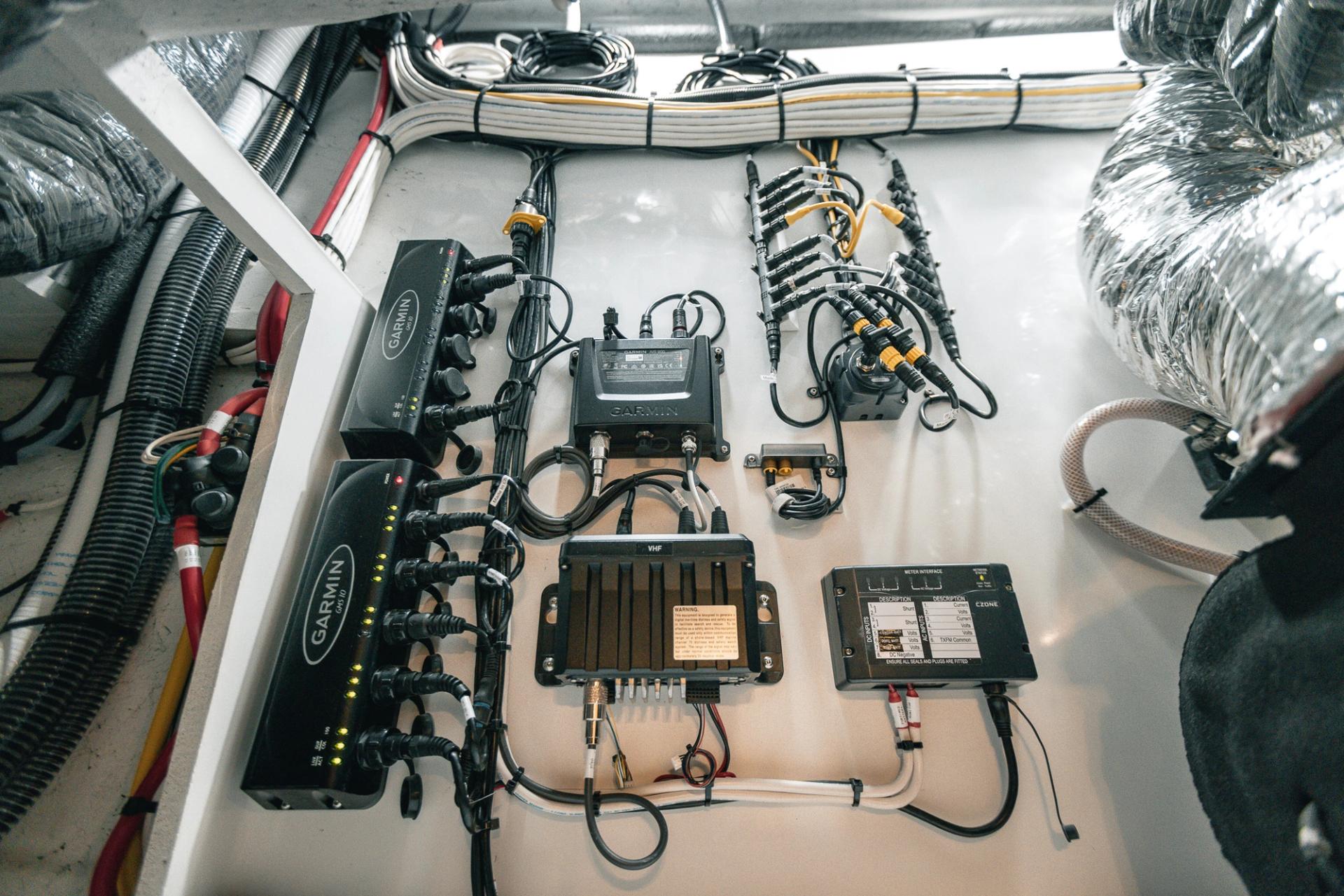 cleanly organized garmin electronics wiring harnesses