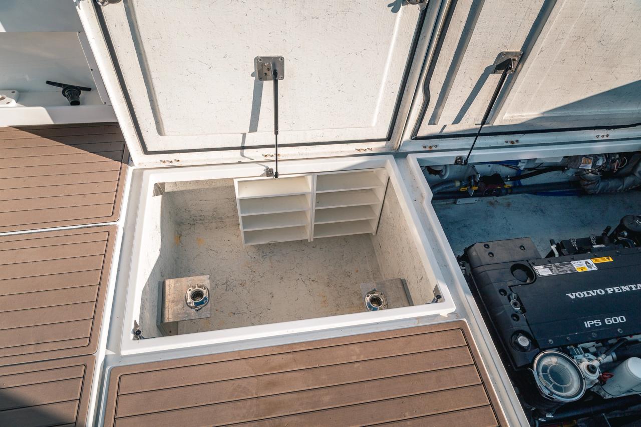 2019 Lindell 46 Mechanical photo 11