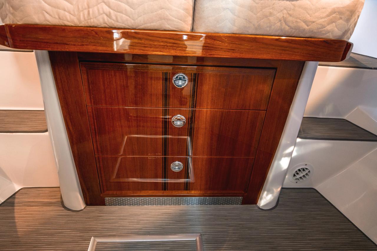 2019 Lindell 46 Interior photo 27