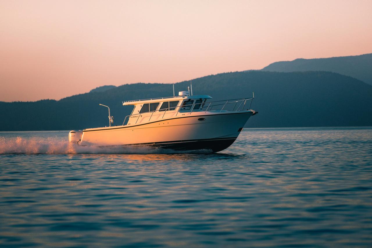 Lindell 38 shining in the sun near deception pass 