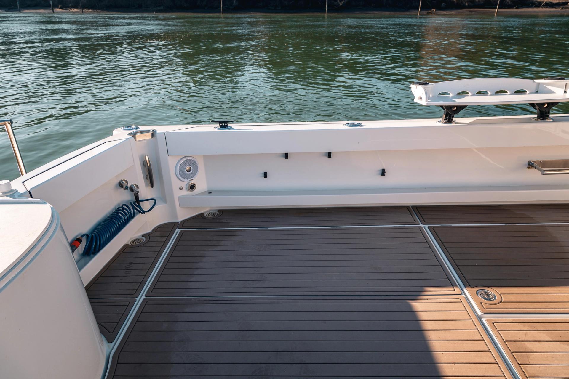 2019 Lindell 46 Exterior photo 23