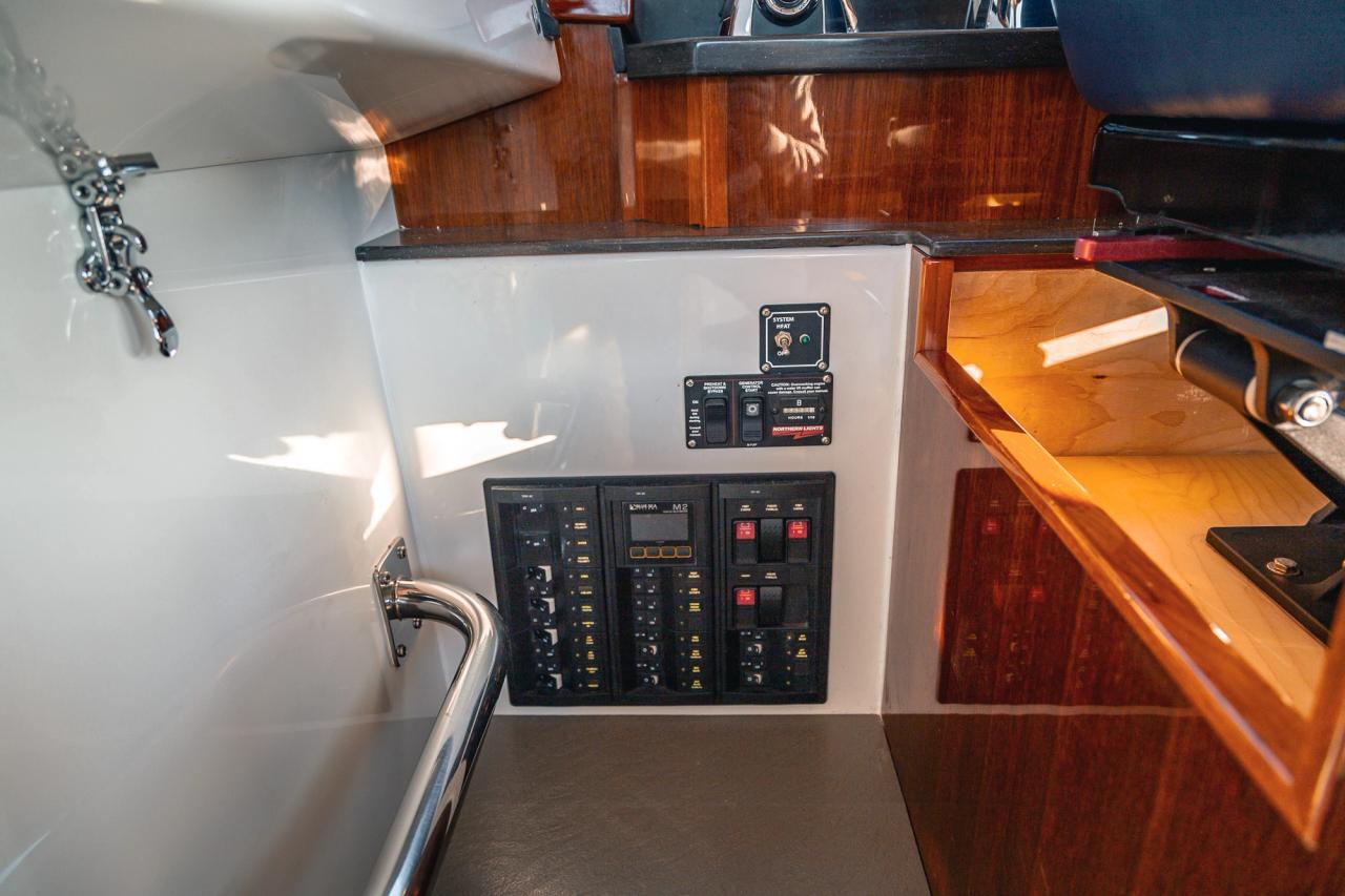 2019 Lindell 46 Interior photo 23