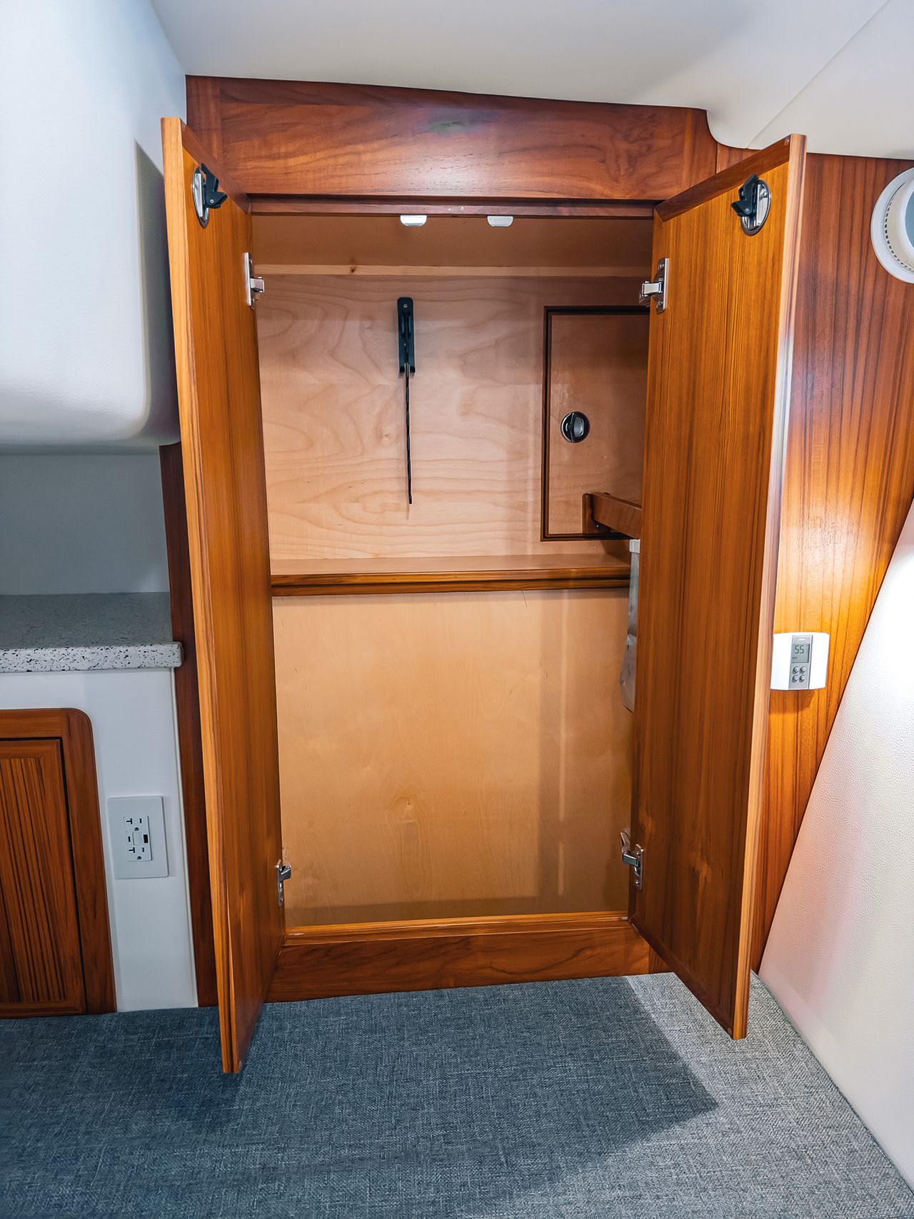 2024 Lindell 46 Fly Interior photo 20