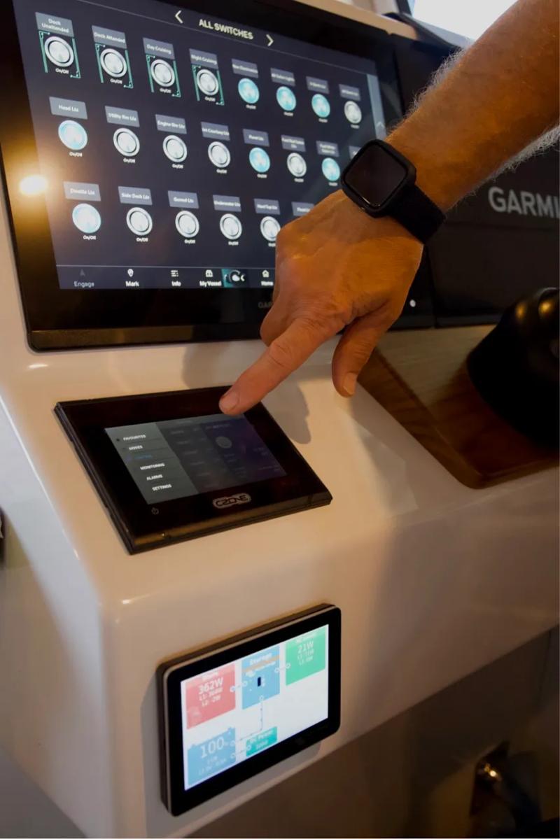 CZone Touch 5 Digital Switching
