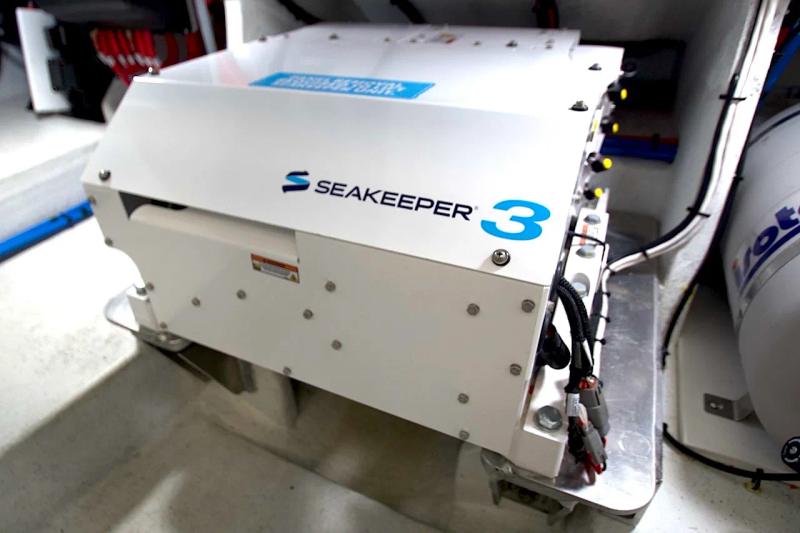 A Seakeeper 3 Gryo for stabalizaiton