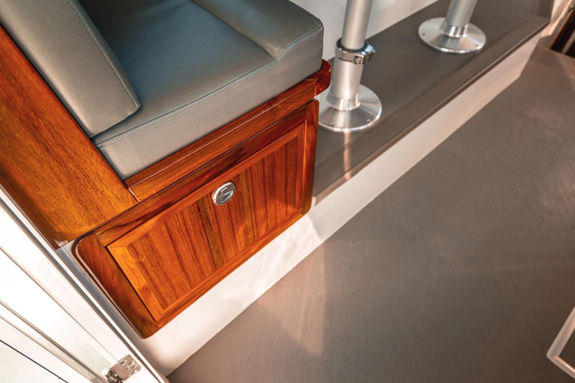 2019 Lindell 46 Interior photo 25