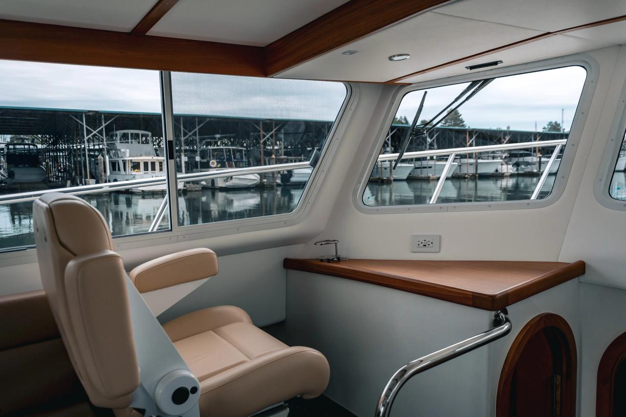 2024 Lindell 46 Fly Interior photo 2