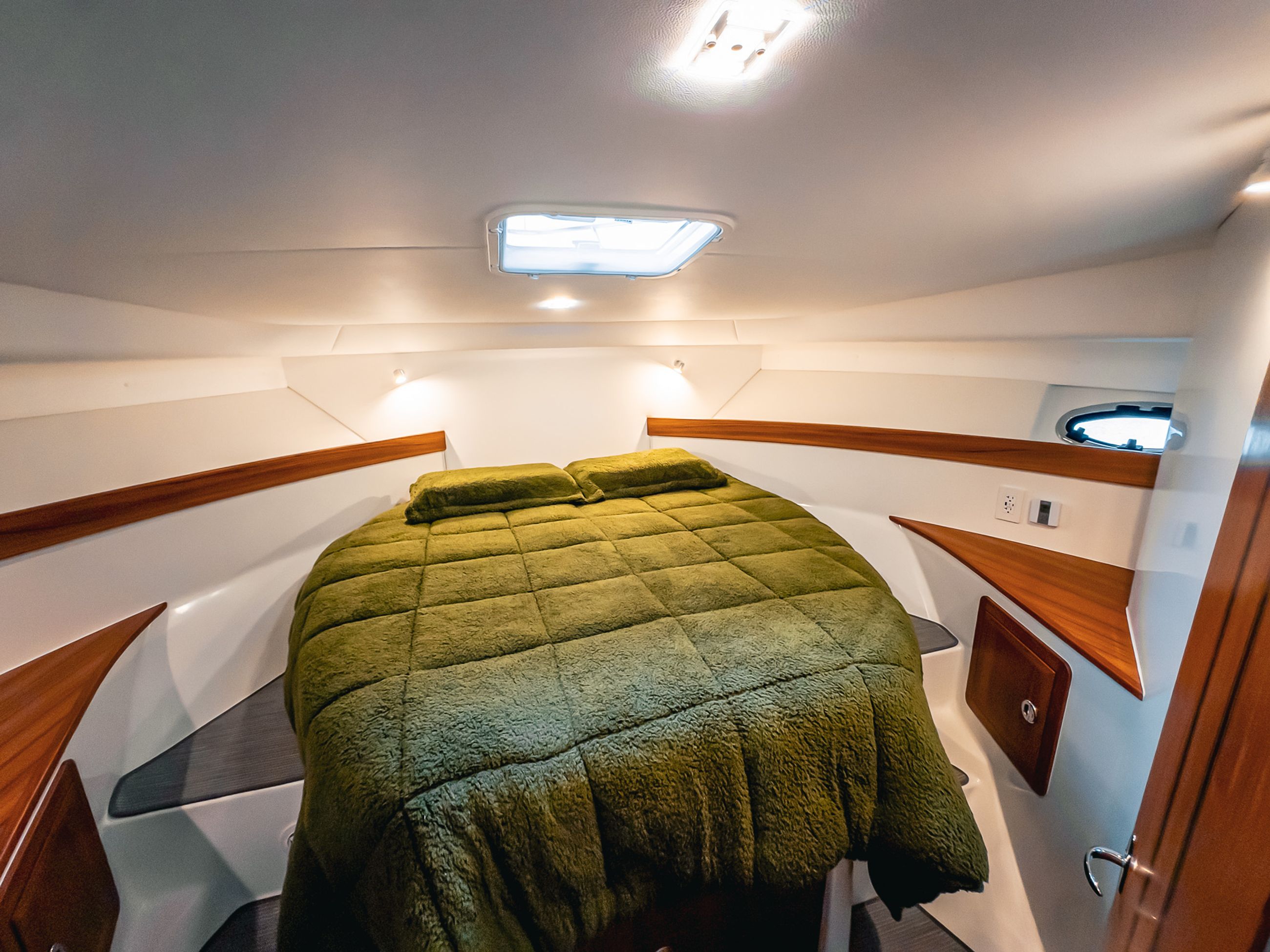 Bow Berth Aboard 2024 Lindell 46' Flybridge