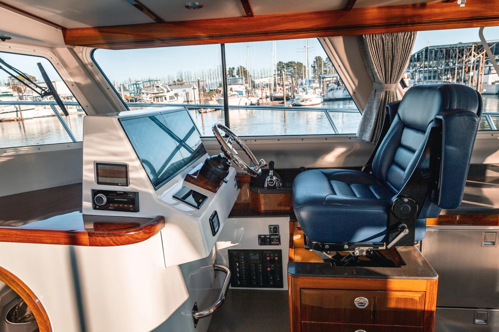 2019 Lindell 46 Interior photo 1