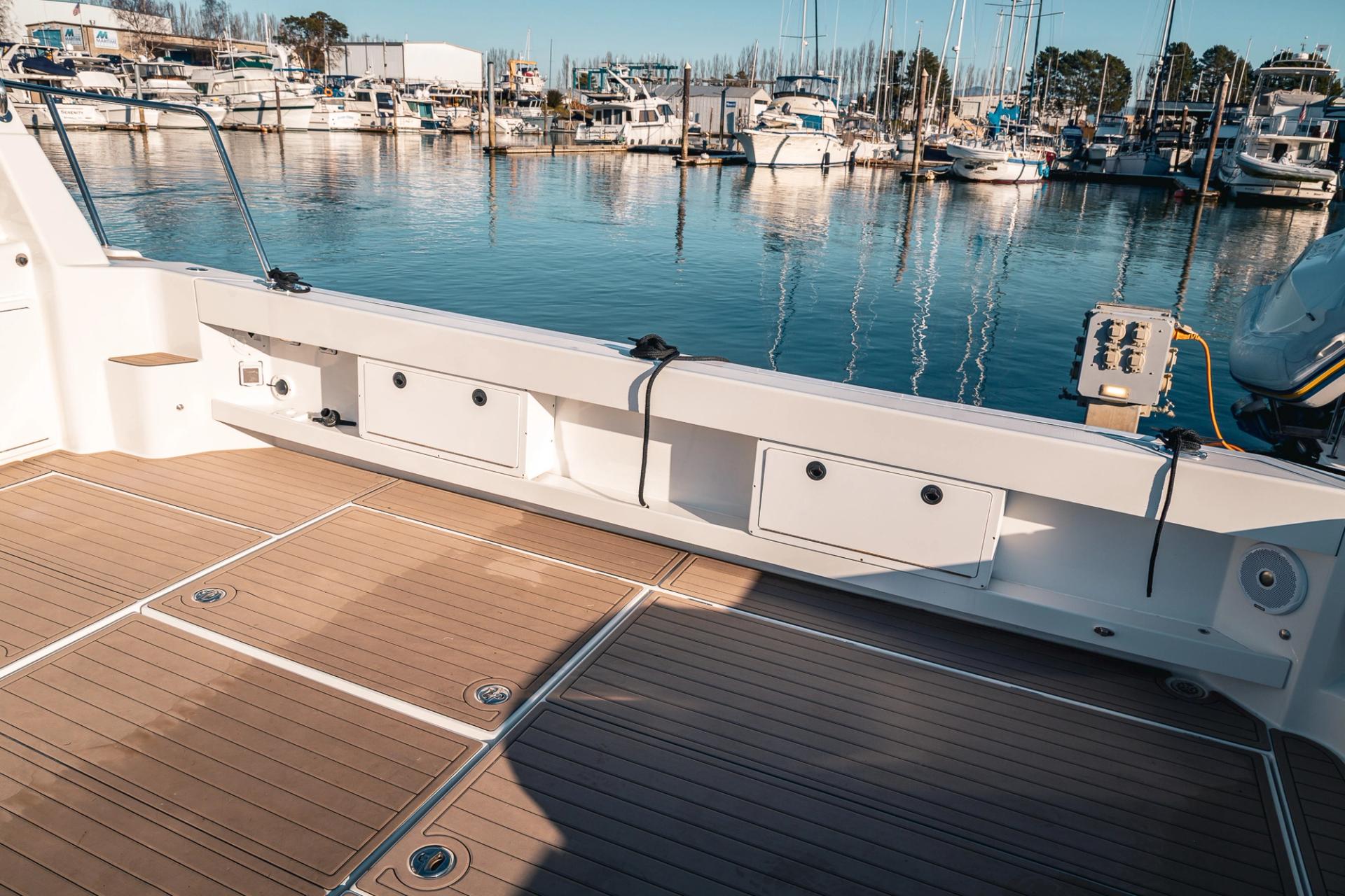 2019 Lindell 46 Exterior photo 24