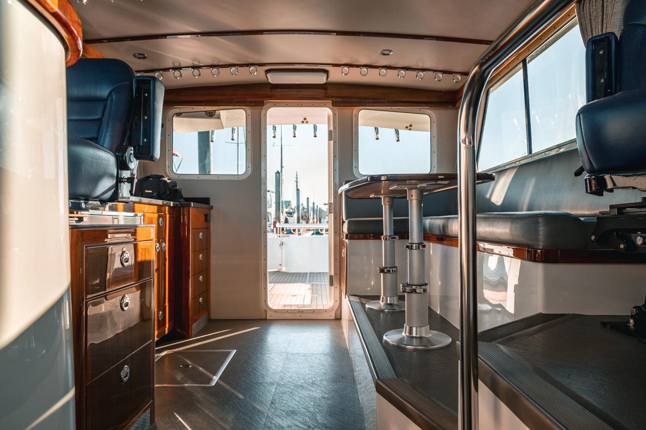 2019 Lindell 46 Interior photo 13
