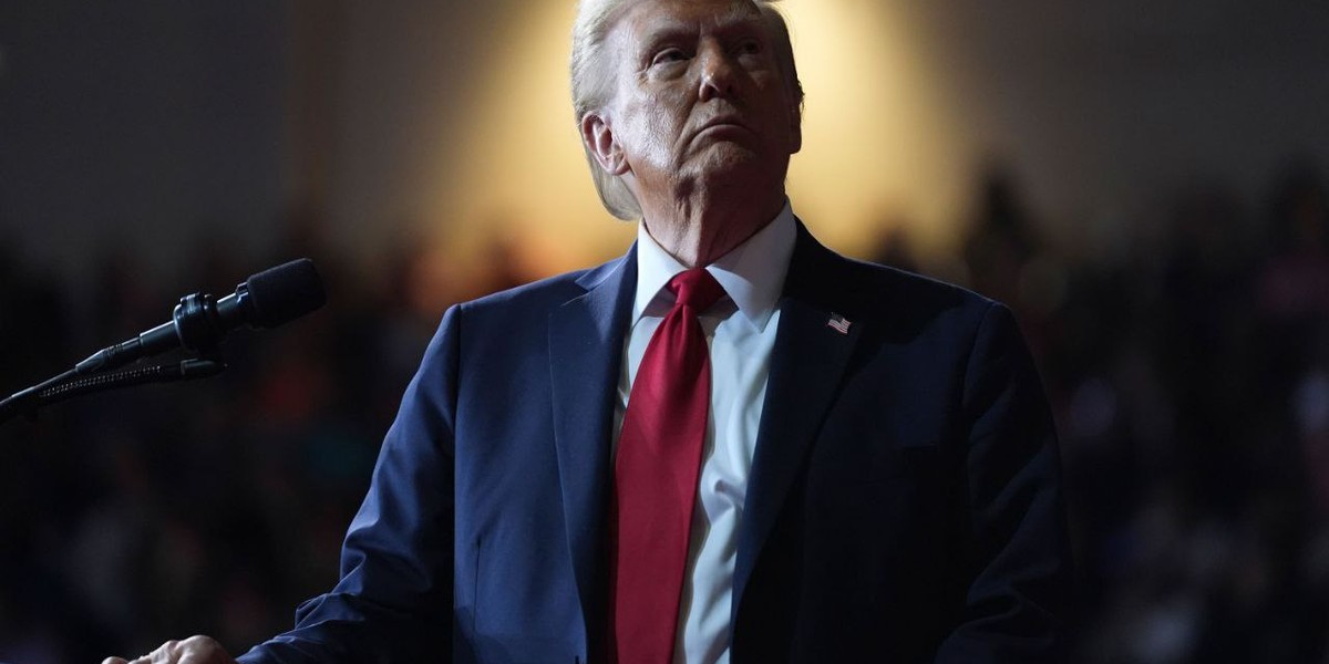 ترامپ: اگر جمهوری اسلامی با آمریکا توافق نکند، تصمیمی احمقانه گرفته است