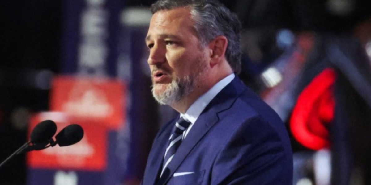 احتمال تغییر حکومت در ایران طی شش ماه آینده از نگاه سناتور آمریکایی