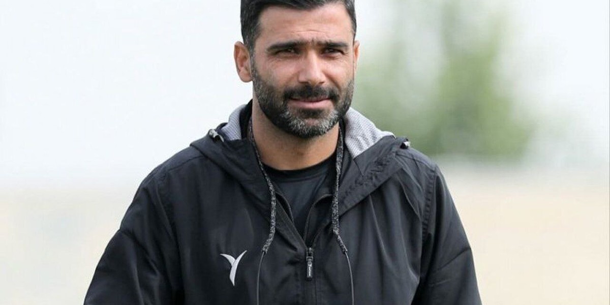 امید روانخواه از سرمربیگری تیم ملی امید ایران برکنار شد.