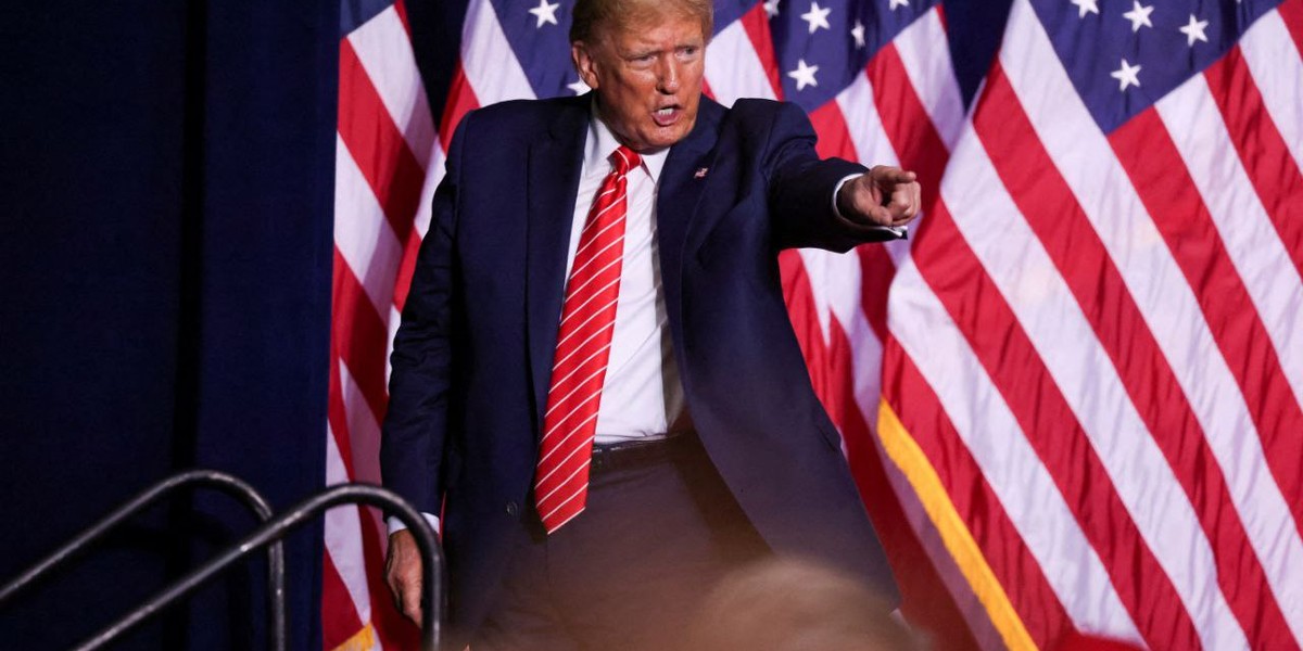 ترامپ: کمک در راه است برای مردم ایران