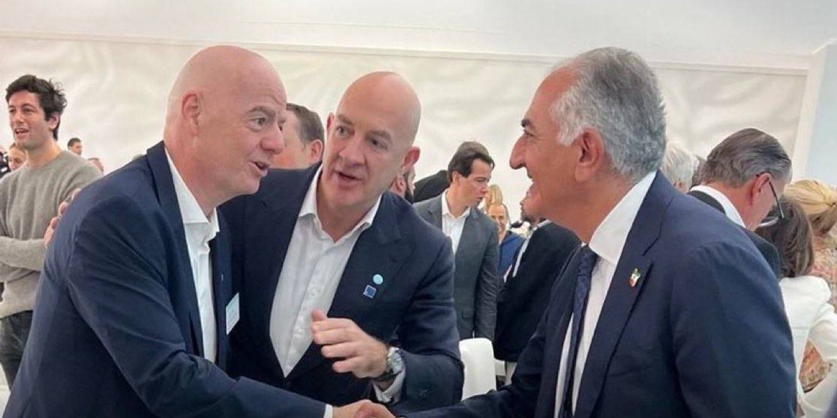 دیدار شاهزاده رضا پهلوی و رئیس فیفا در حاشیه نشست سالانه جیپی مورگان