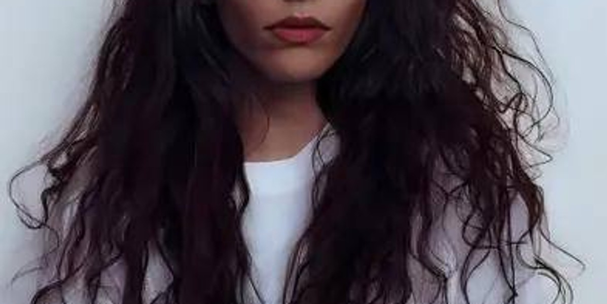 راحله معینی پس از مجروح شدن توسط تیراندازی نیروهای امنیتی در تهران بازداشت شد