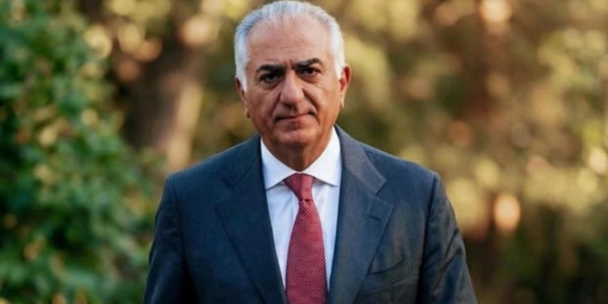 شاهزاده رضا پهلوی: نیروهای نظامی سلاح را زمین بگذارند و به مردم بپیوندند