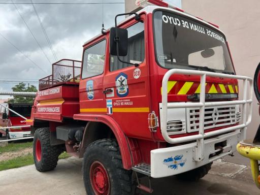 Móvil B-30