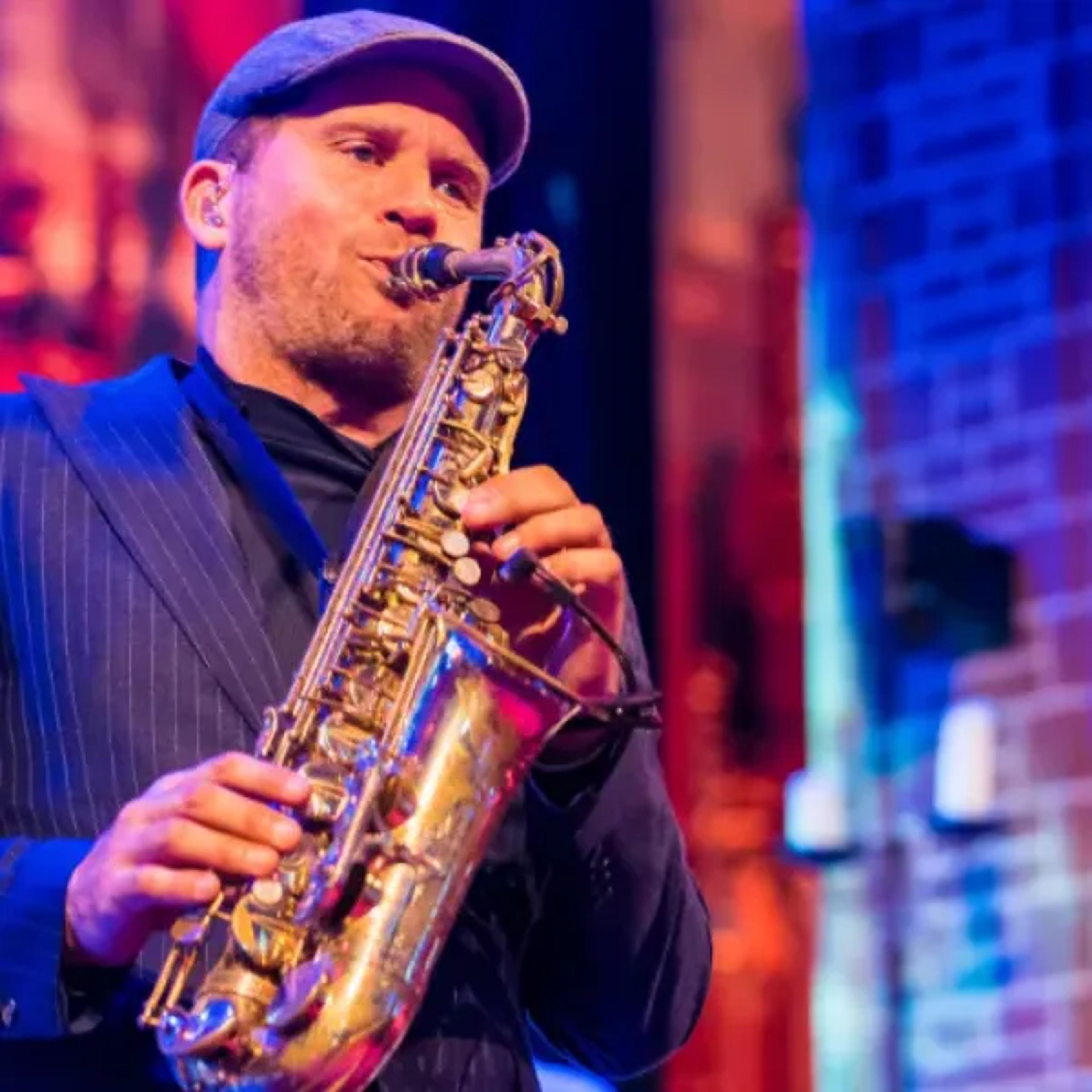 Bedrijfsfeesten of events met een saxofonist 