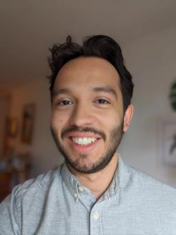 Christian Ayala 