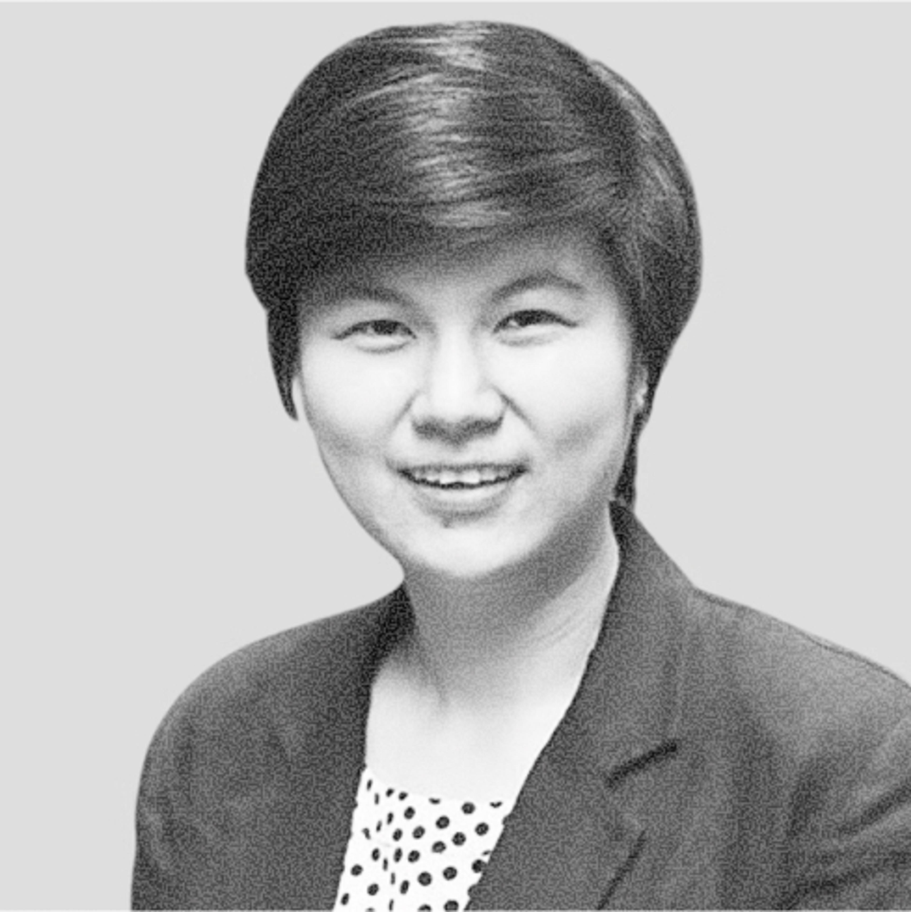 Dr Mo Li