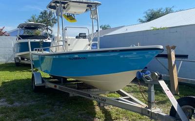 Affordable Custom Boat Wraps – Fishing, Pontoon & Yacht Wraps