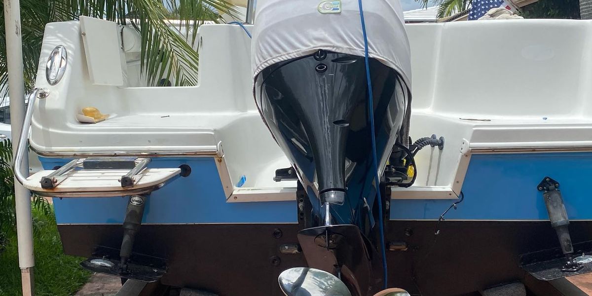 Top 5 Reasons Boat Wraps Outshine Traditional Paint for Your Vessel