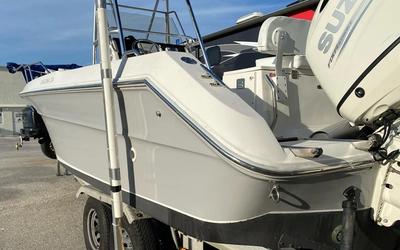 Why Your Boat Wrap Is Peeling and How to Stop It
