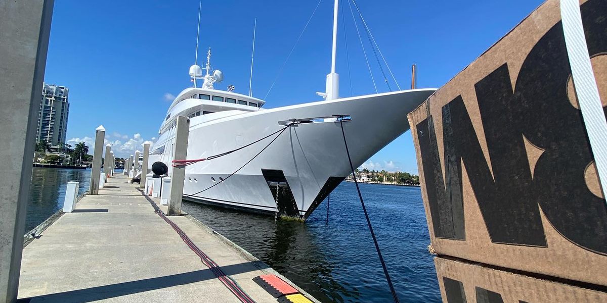How to Choose the Right Boat Wrap Company