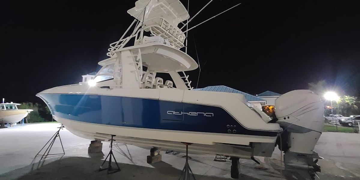 Boat Wraps in Miami & Fort Lauderdale – Custom Marine Vinyl Wraps in Florida