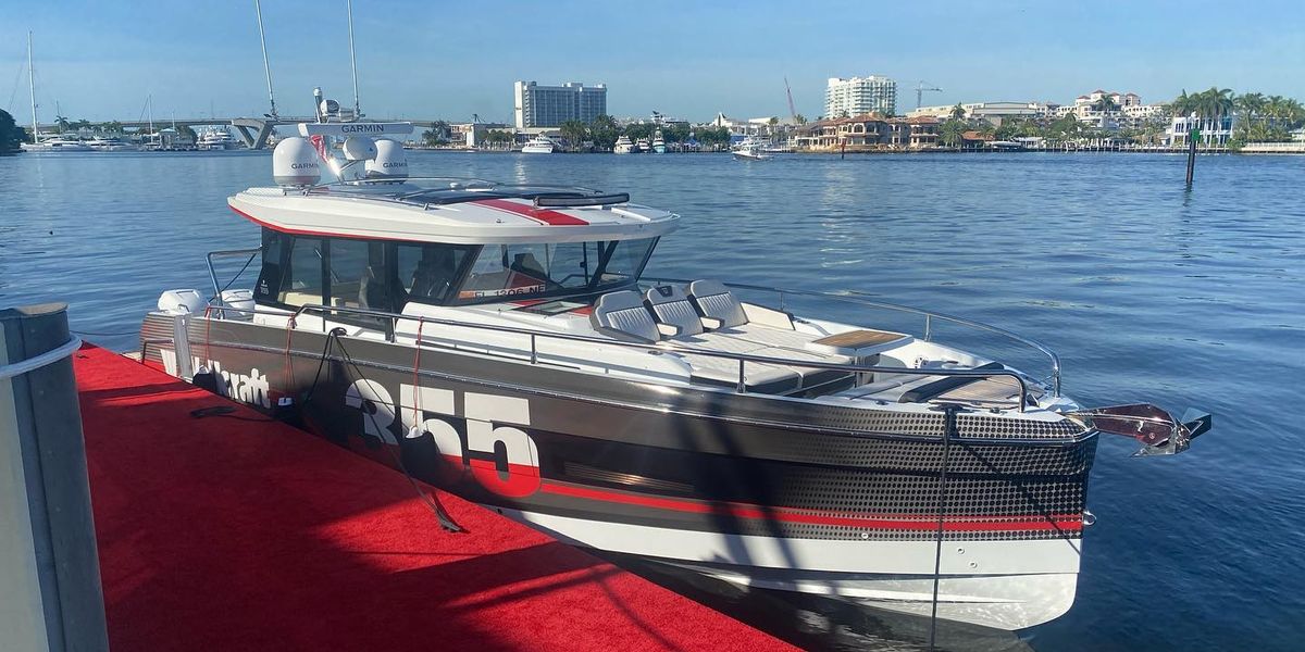 Ultimate Boat Wraps