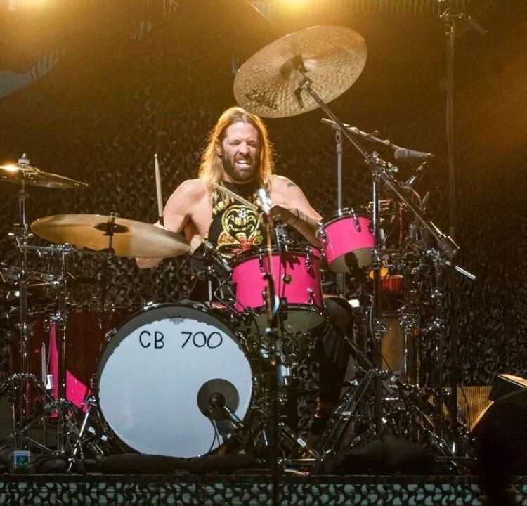 Taylor Hawkins murió por sobredosis de heroína mezclada con otras drogas