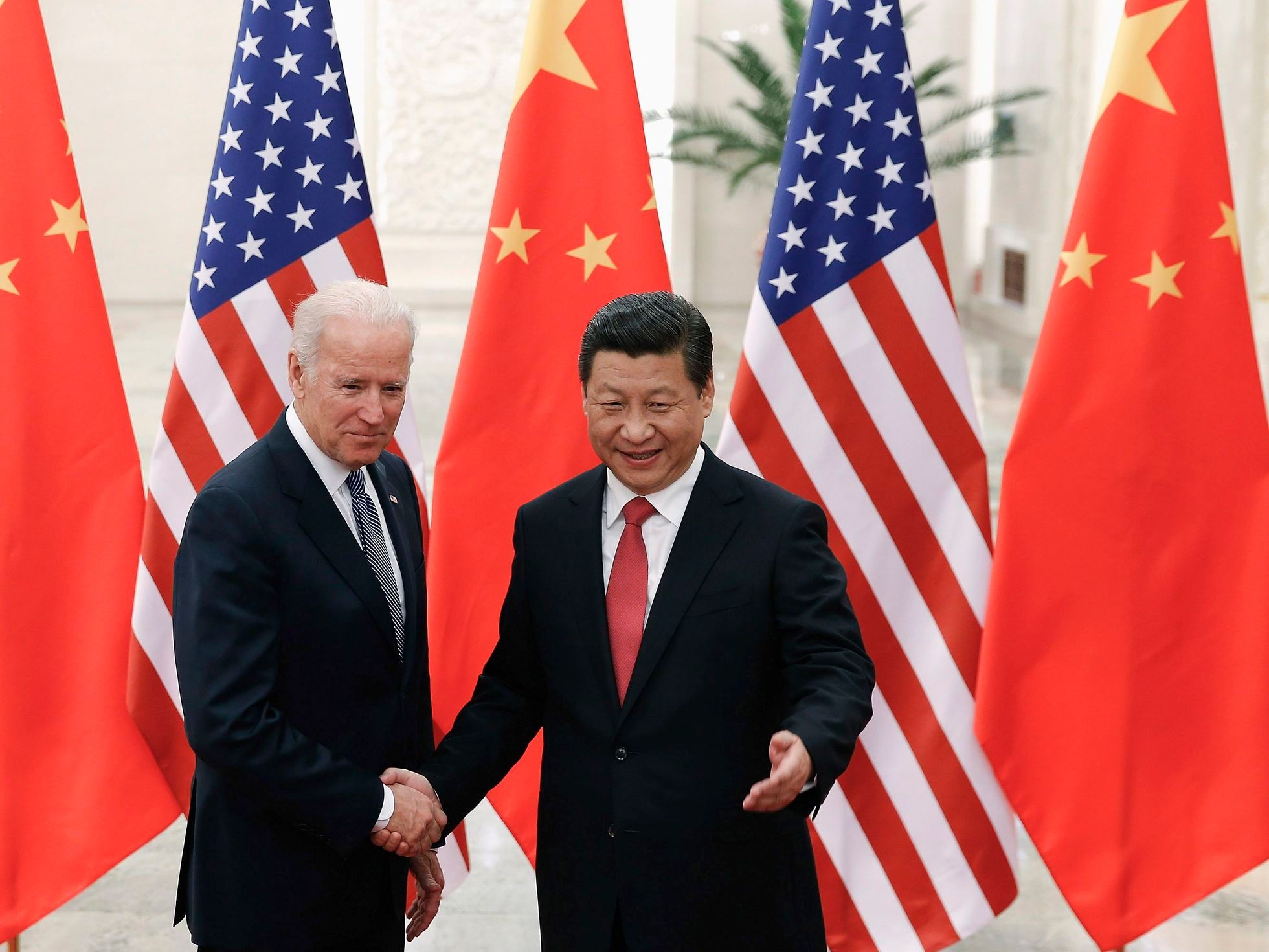 Xi Jinping pidió a Joe Biden trabajar conjuntamente por la paz mundial